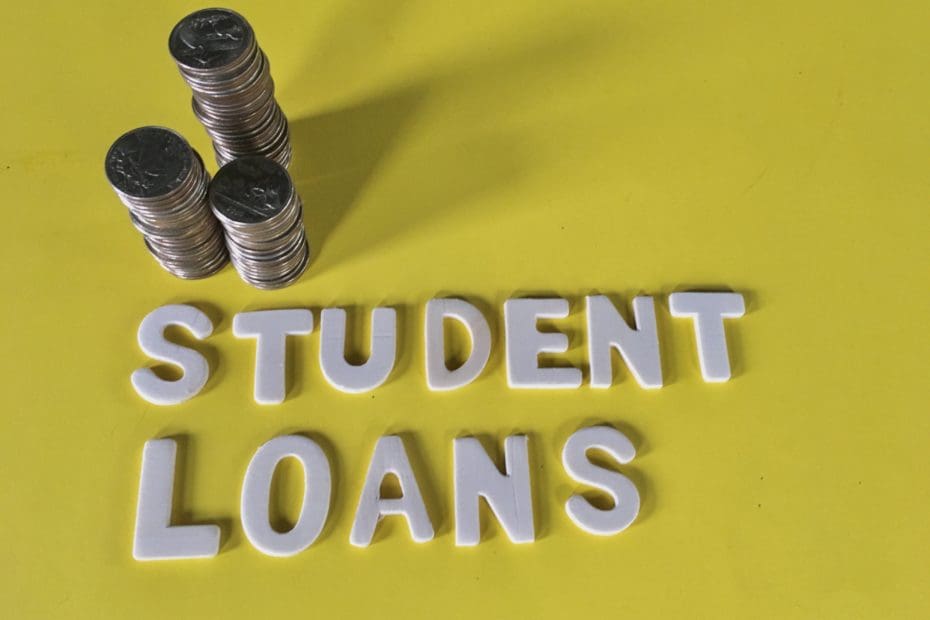 student-loans-2021-10-15-23-19-52-utc